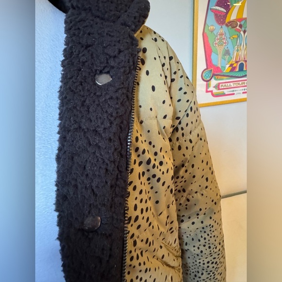 Saltwater LUXE Black Textured Jacket-Small - Picture 4 of 15